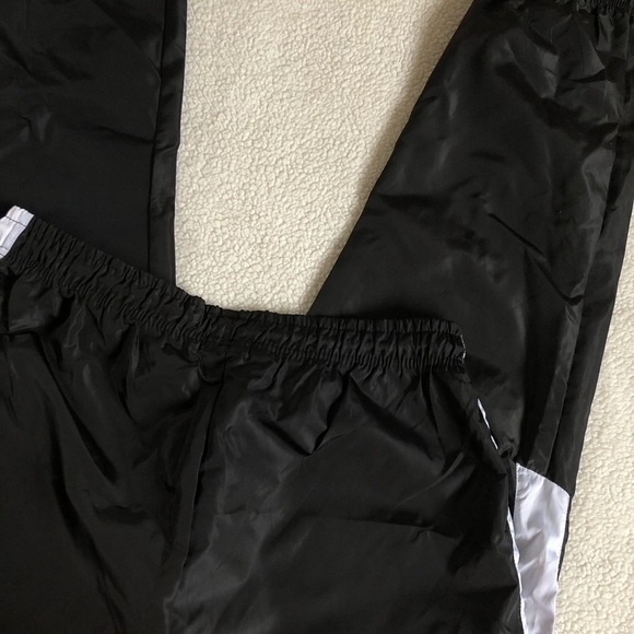 NOT FOR SALE RIGHT NOW!NWT PLT Black Contrast Panel Shell Pants. Sz 12 - Picture 4 of 8